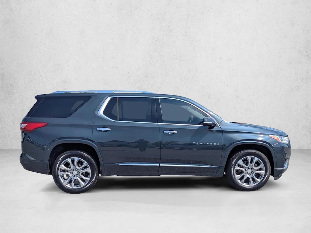 Used 2020 Chevrolet Traverse Premier SUV