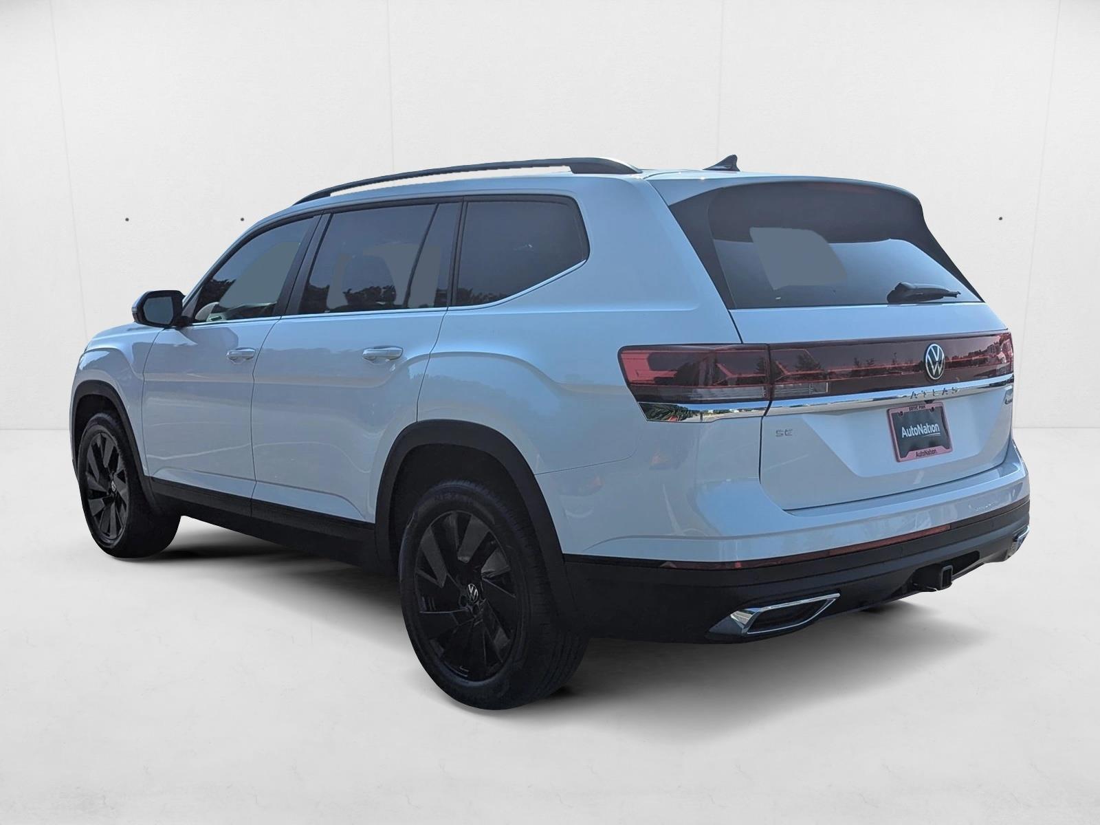 2026 Volkswagen Atlas SE w/Tech - Photo 7