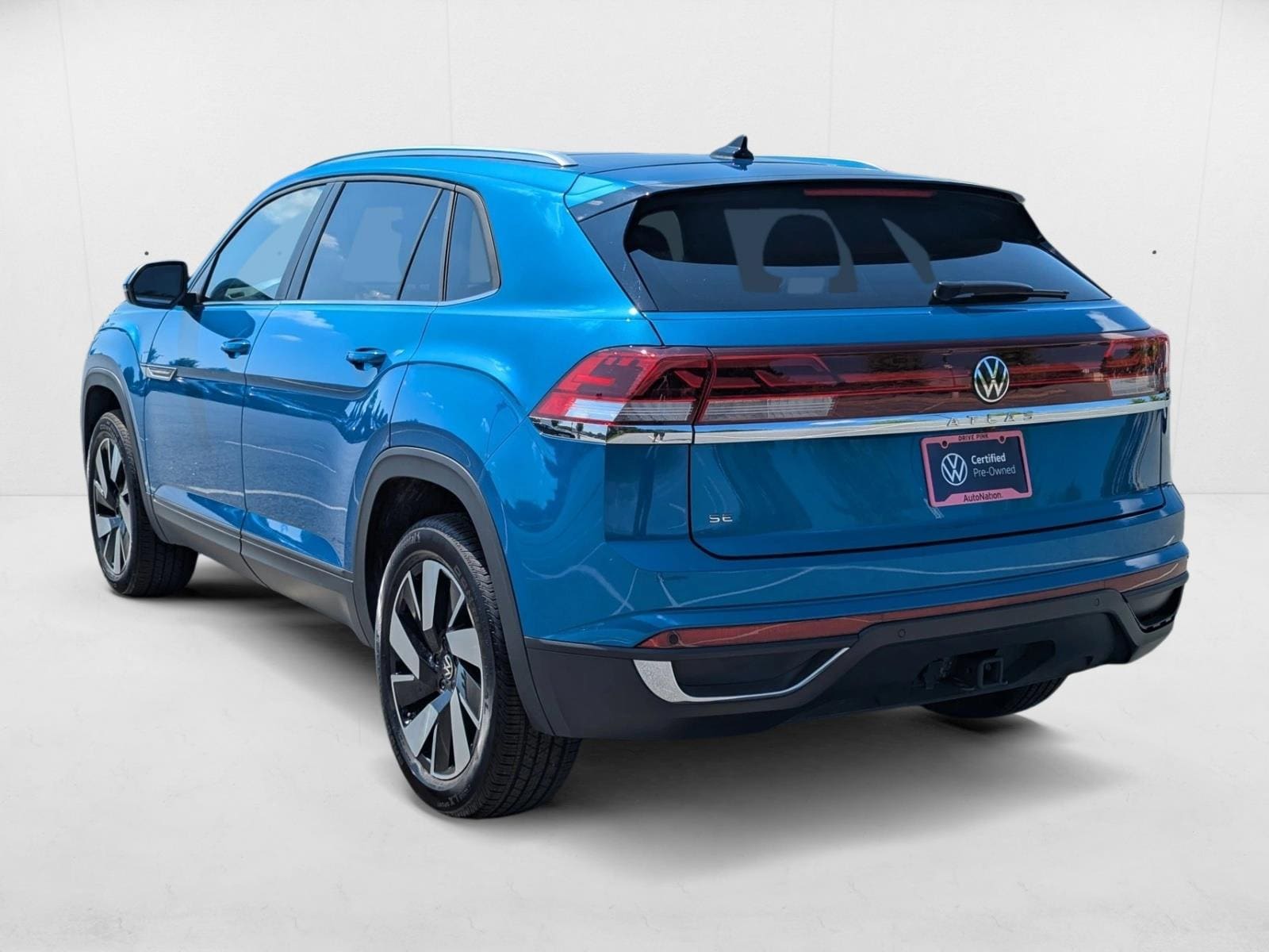 Image of Certified Pre Owned 2024 Volkswagen Atlas Cross Sport 2.0T SE w/Technology