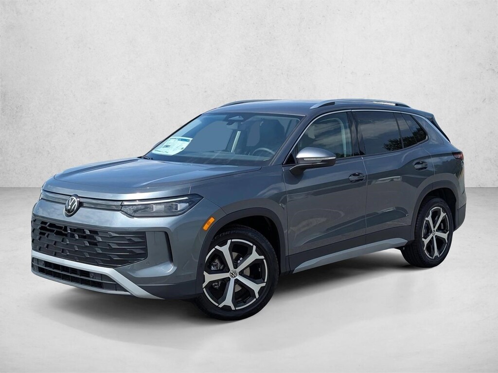 New 2026 Volkswagen Tiguan 2.0T SE SUV