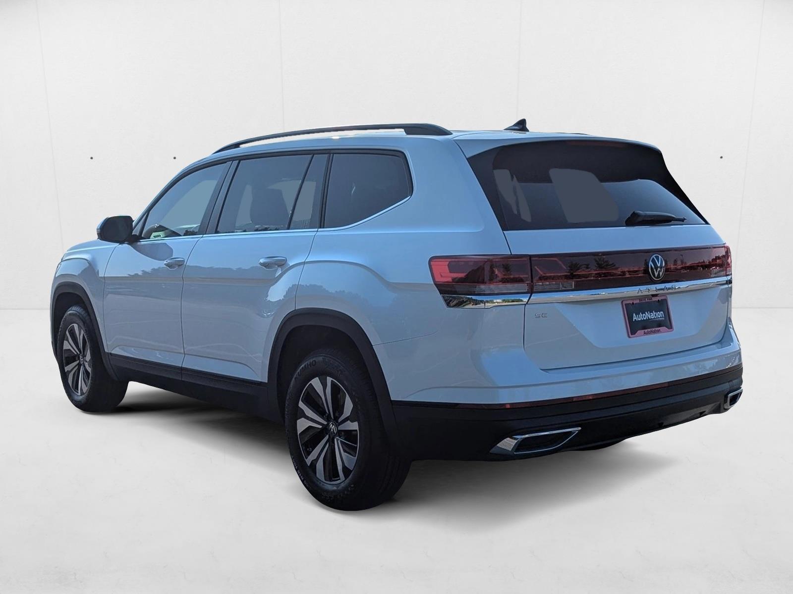 2026 Volkswagen Atlas SE - Photo 7
