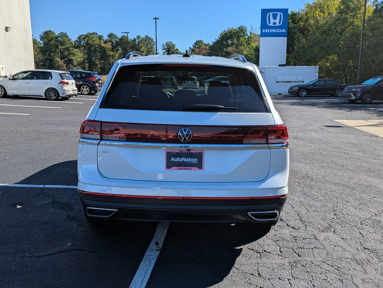 2026 Volkswagen Atlas SE - Photo 6