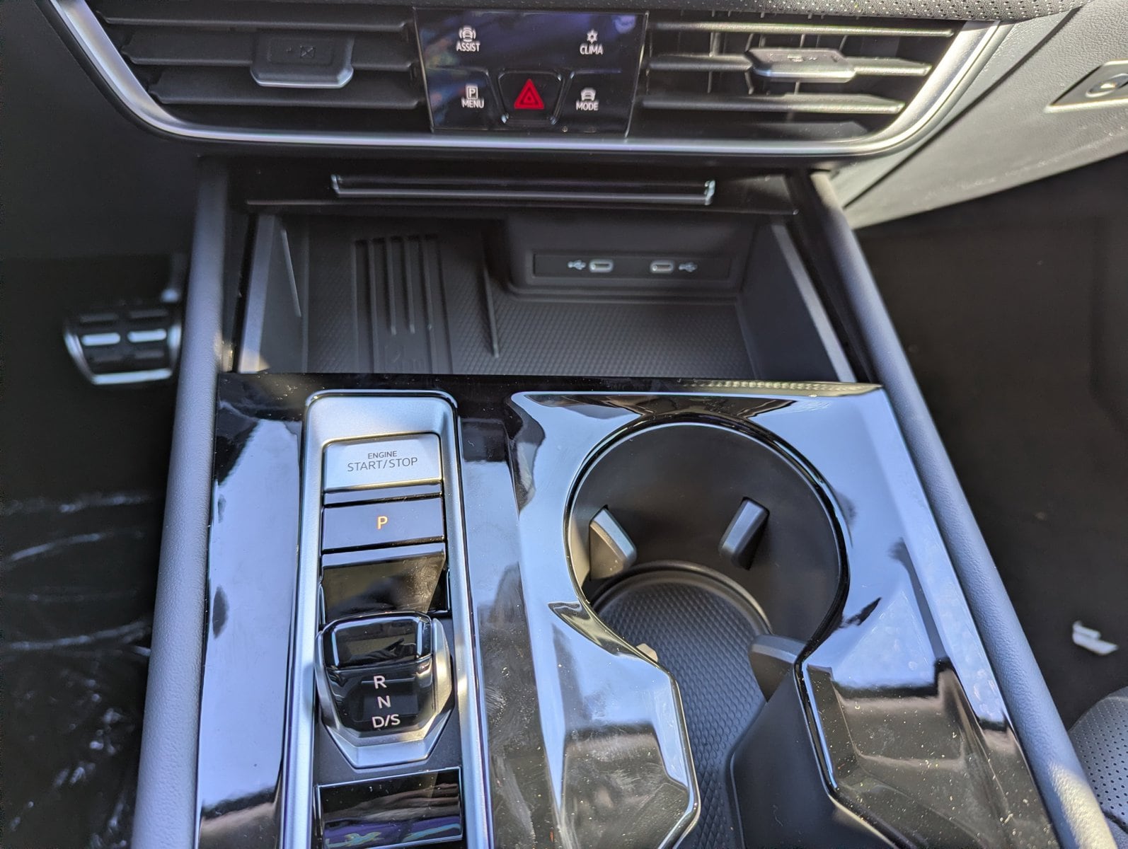 2026 Volkswagen Atlas SEL Premium R-Line - Photo 21