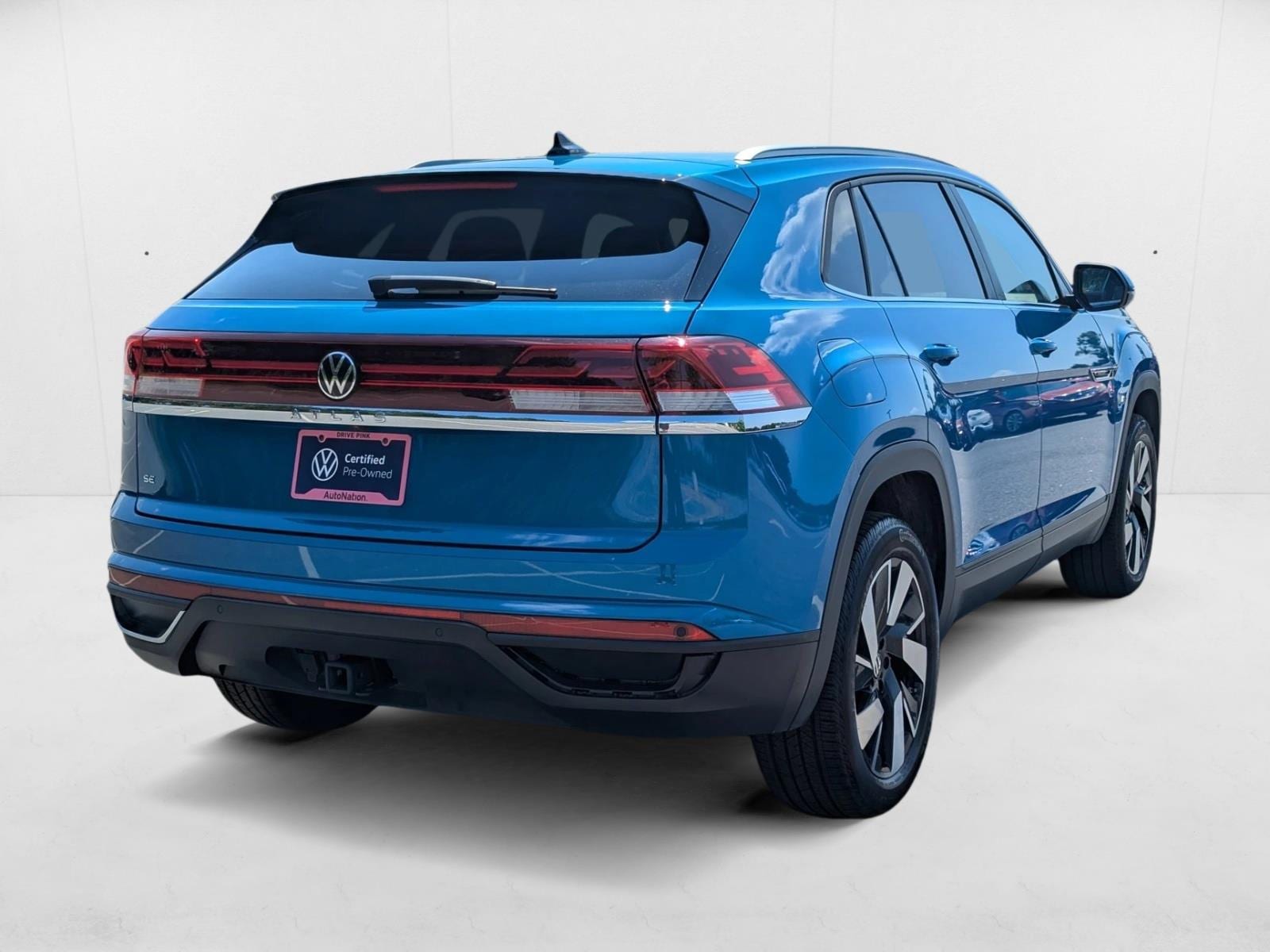 Image of Certified Pre Owned 2024 Volkswagen Atlas Cross Sport 2.0T SE w/Technology