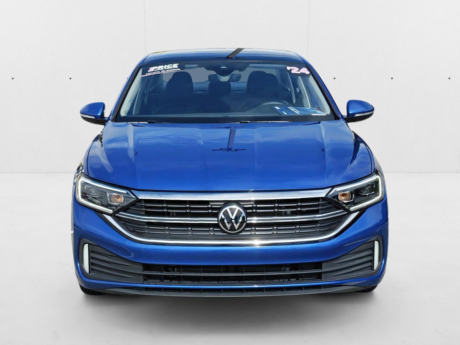 2024 Volkswagen Jetta 1.5T SEL photo 2