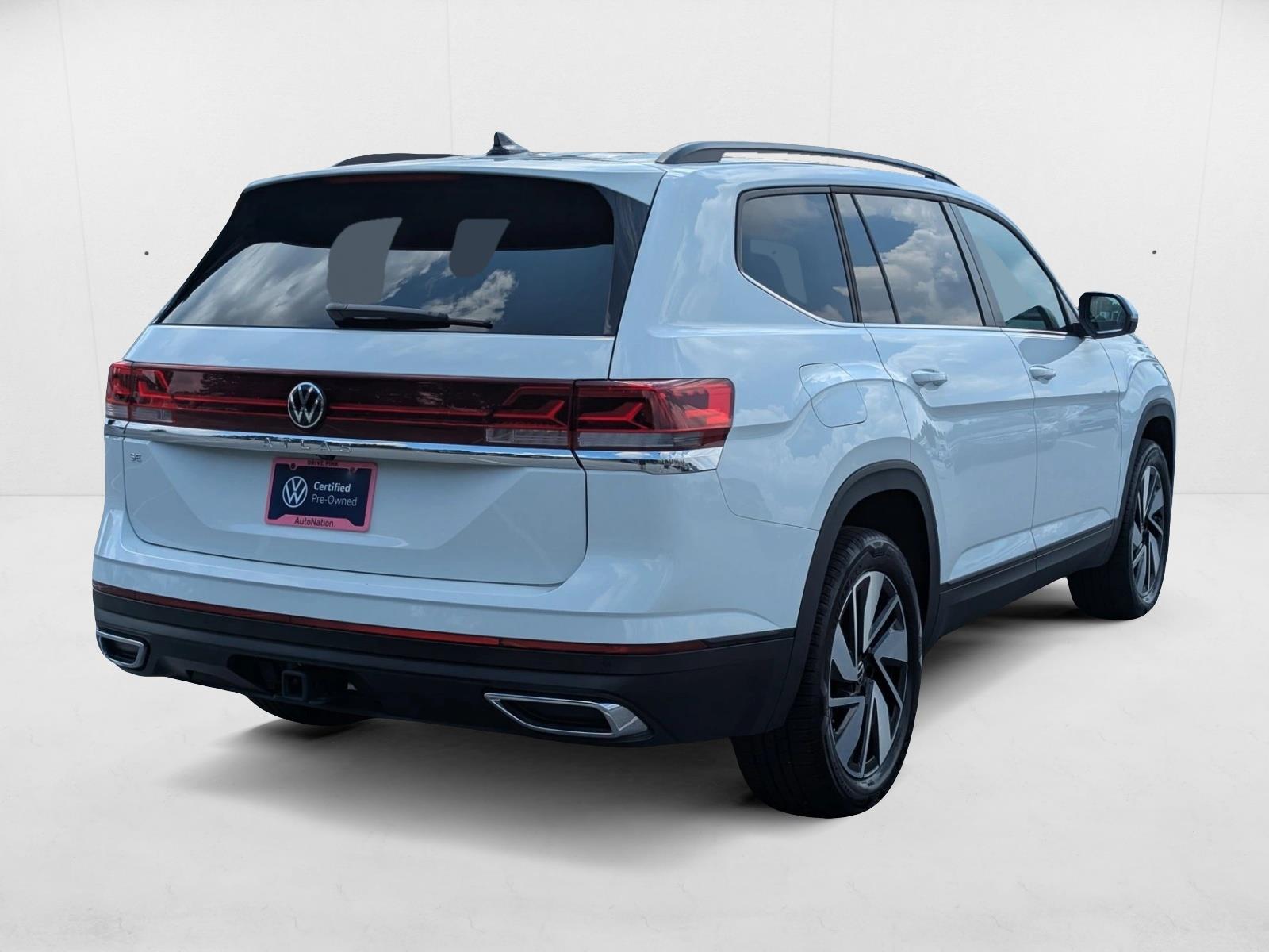 Image of Certified Pre Owned 2024 Volkswagen Atlas 2.0T SE w/Technology
