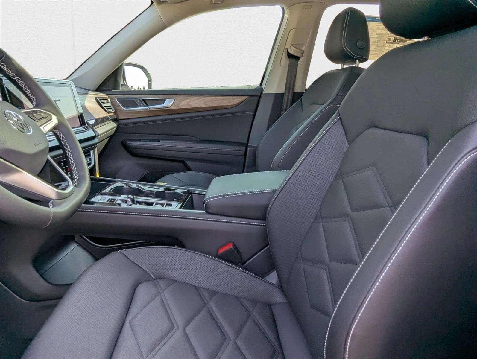 2026 Volkswagen Atlas SE w/Tech - Photo 20