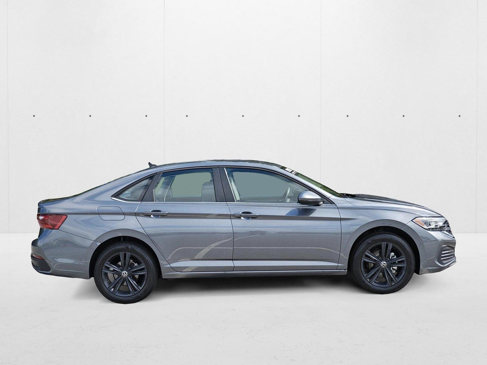 2024 Volkswagen Jetta 1.5T SE photo 4
