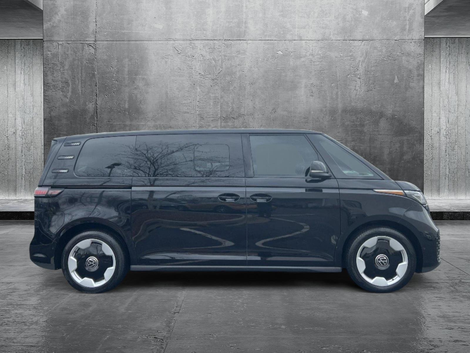 2025 Volkswagen ID. Buzz Pro S photo 4