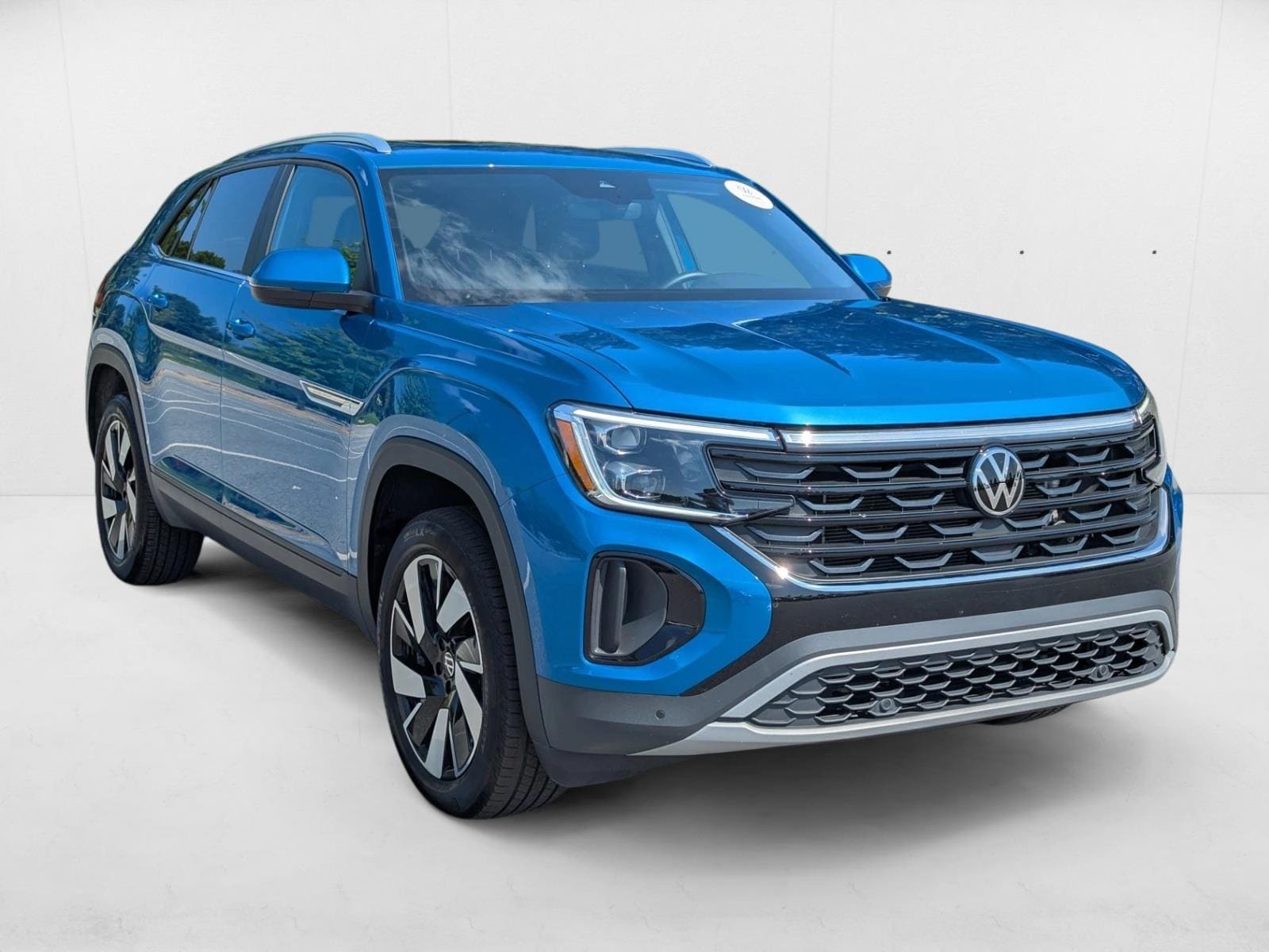 Image of Certified Pre Owned 2024 Volkswagen Atlas Cross Sport 2.0T SE w/Technology