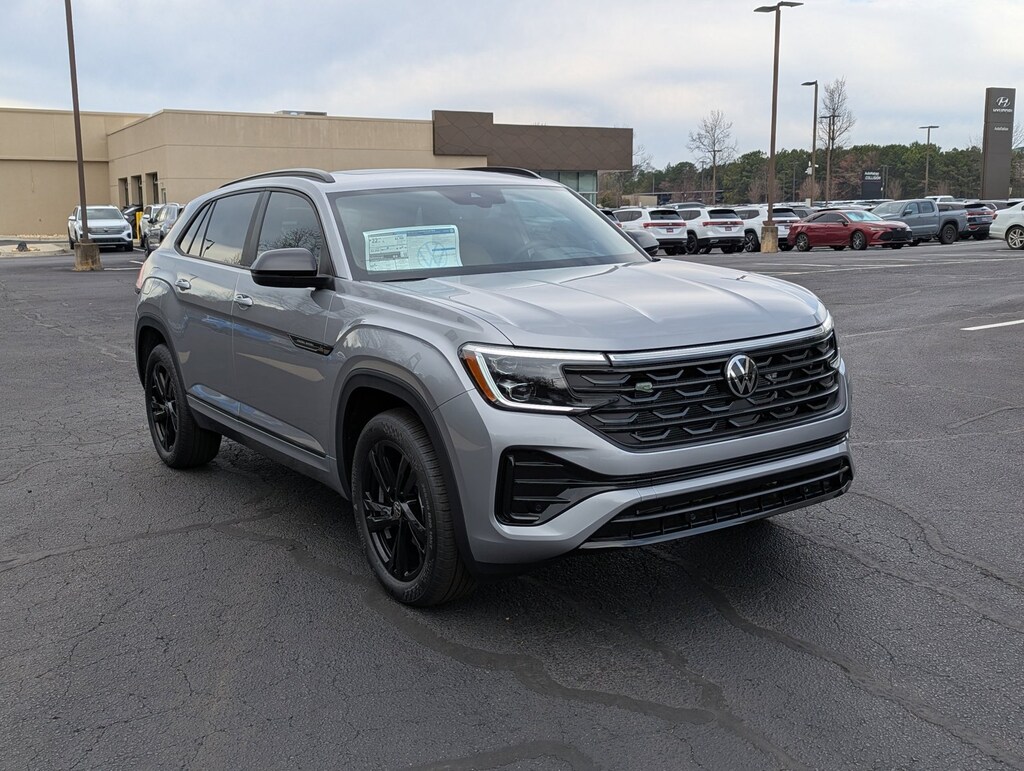 New 2026 Volkswagen Atlas Cross Sport 2.0T SEL R-Line Black SUV