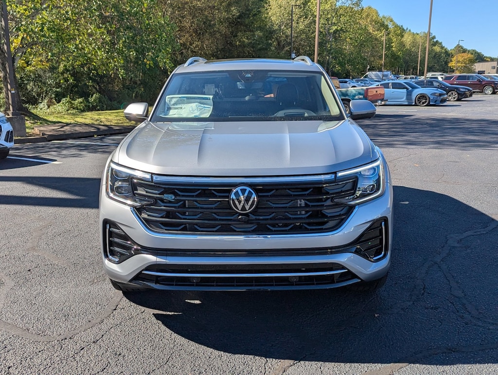 New 2026 Volkswagen Atlas 2.0T SEL Premium R-Line SUV