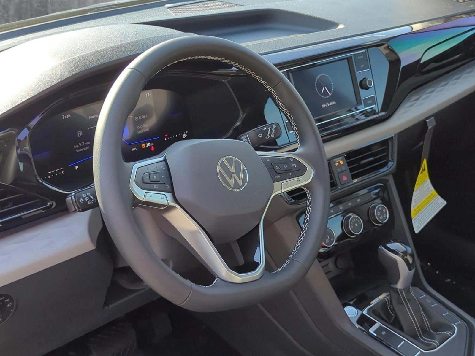 2024 Volkswagen Taos S photo 3