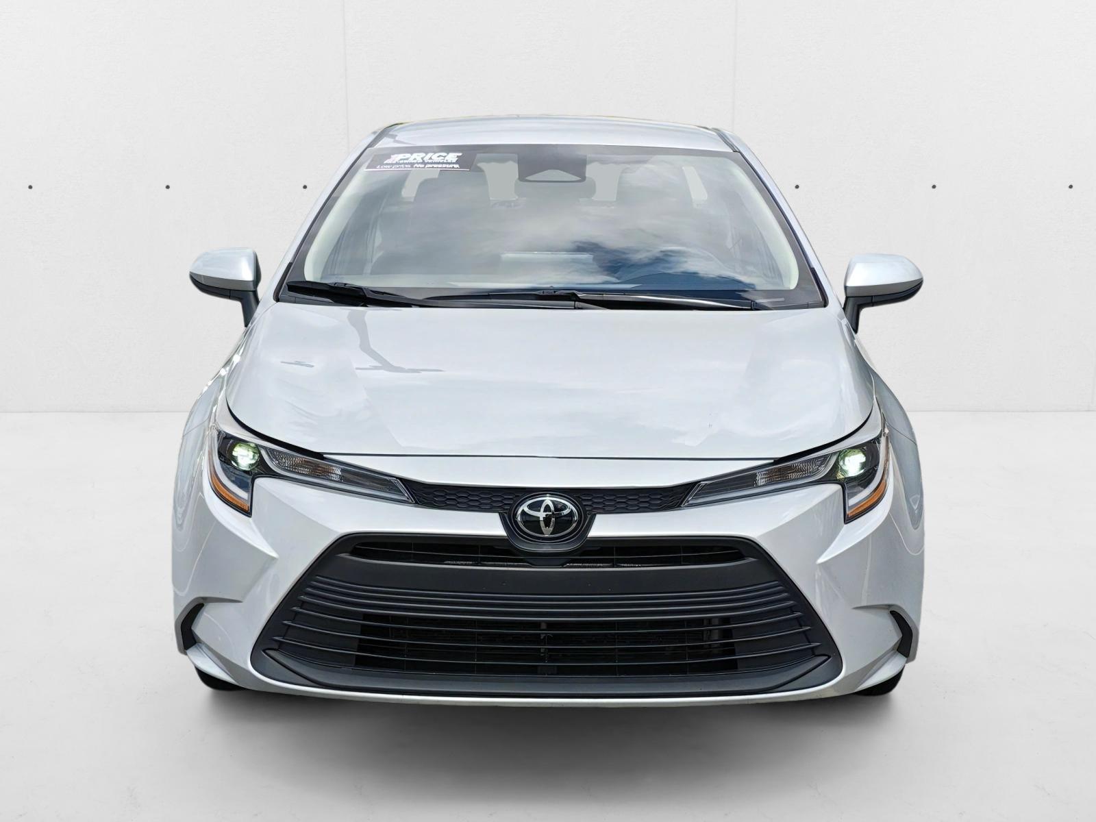 2024 Toyota Corolla LE photo 2