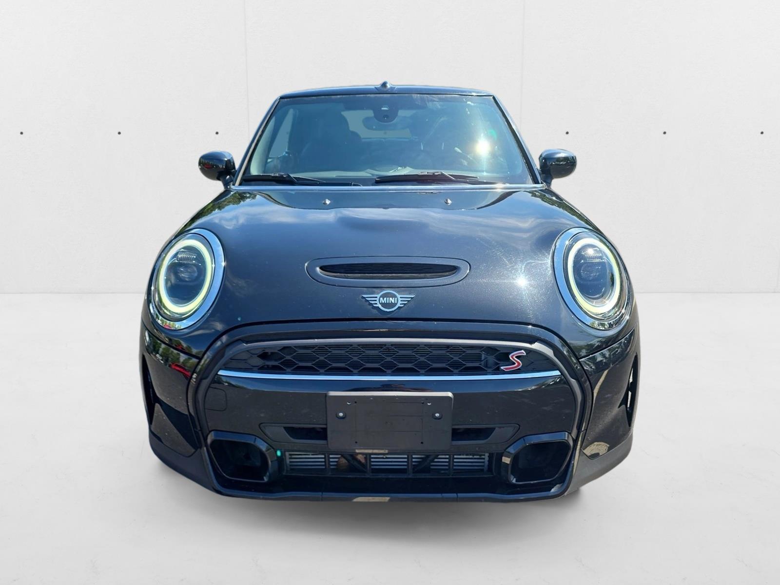 2024 Mini Cooper Convertible S photo 2