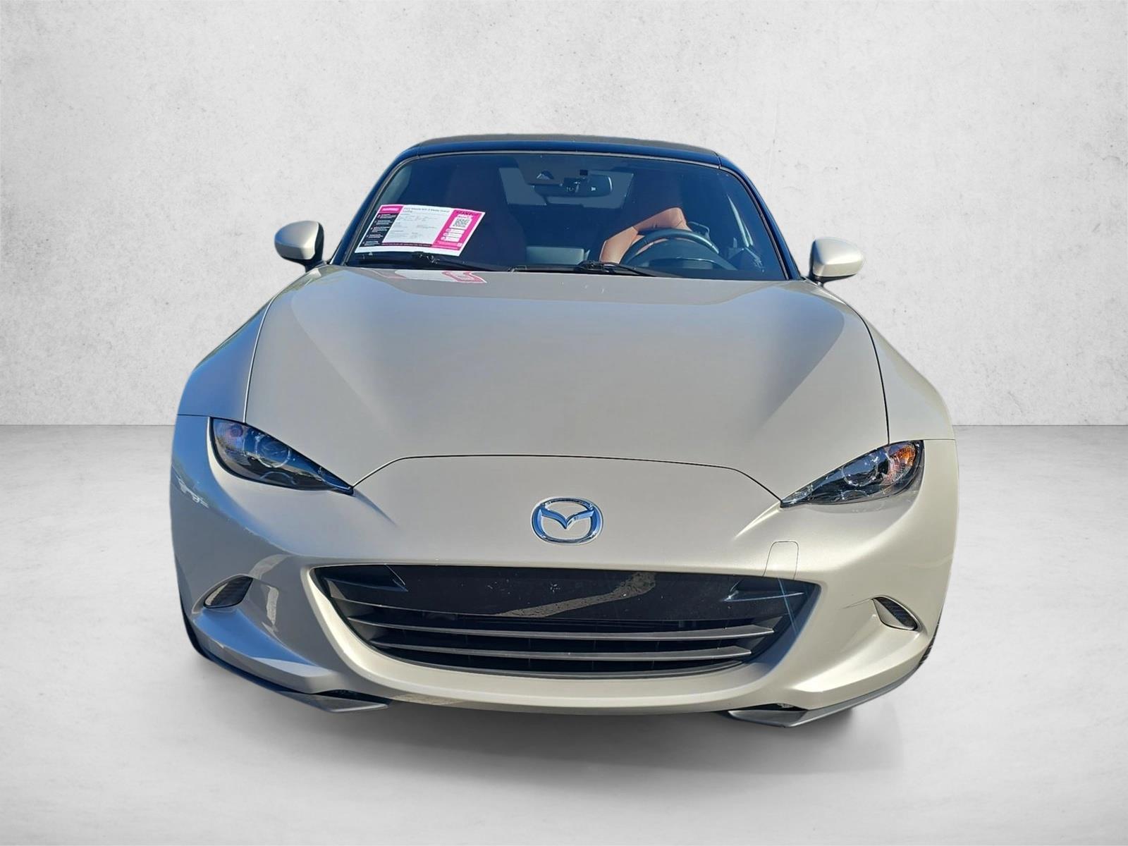 2022 Mazda MX-5 Miata Miata Grand Touring photo 2