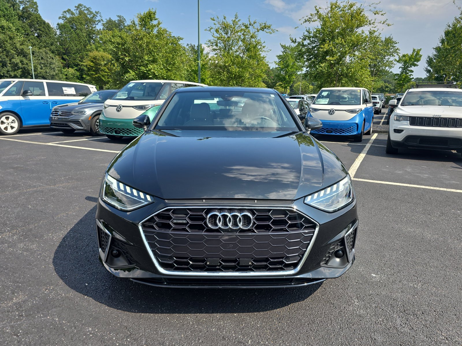 2024 Audi A4 S line Premium Plus photo 2