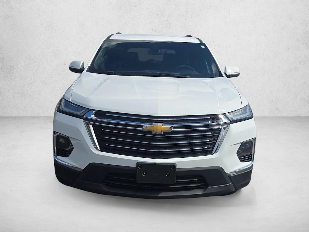 Used 2023 Chevrolet Traverse LT Cloth SUV