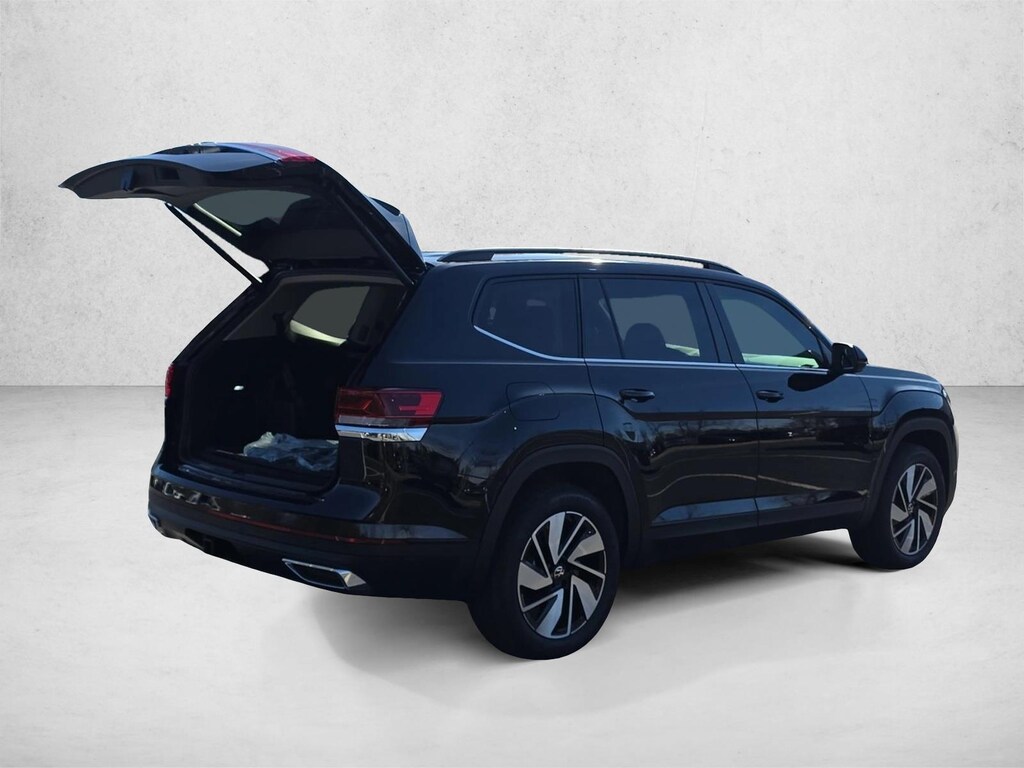 New 2026 Volkswagen Atlas 2.0T SE w/Technology SUV