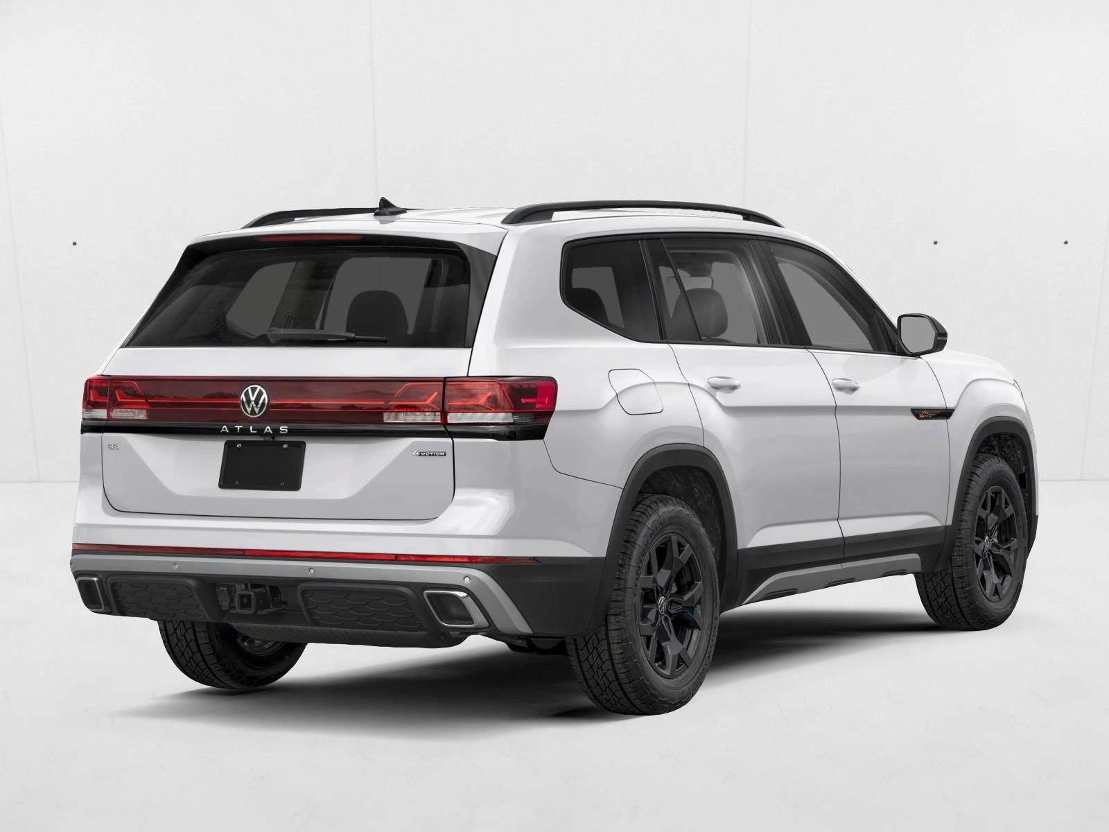 2026 Volkswagen Atlas Peak Edition SE photo 2