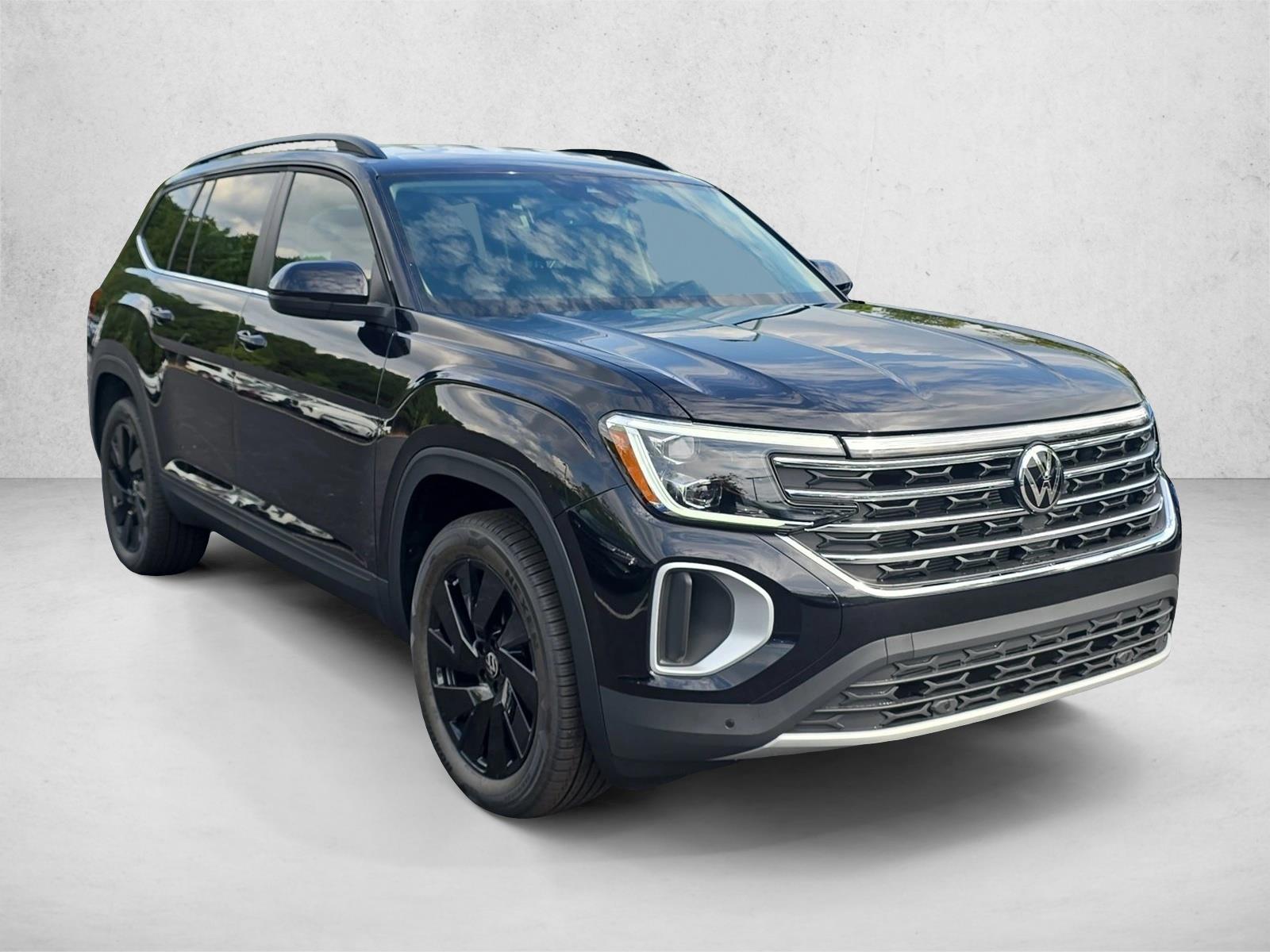 2026 Volkswagen Atlas SE w/Tech - Photo 7