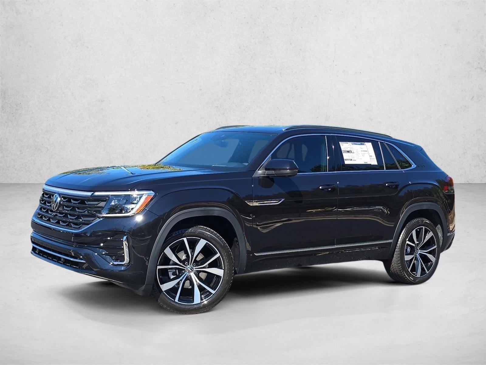 2026 Volkswagen Atlas Cross Sport SEL Premium R-LINE's photo