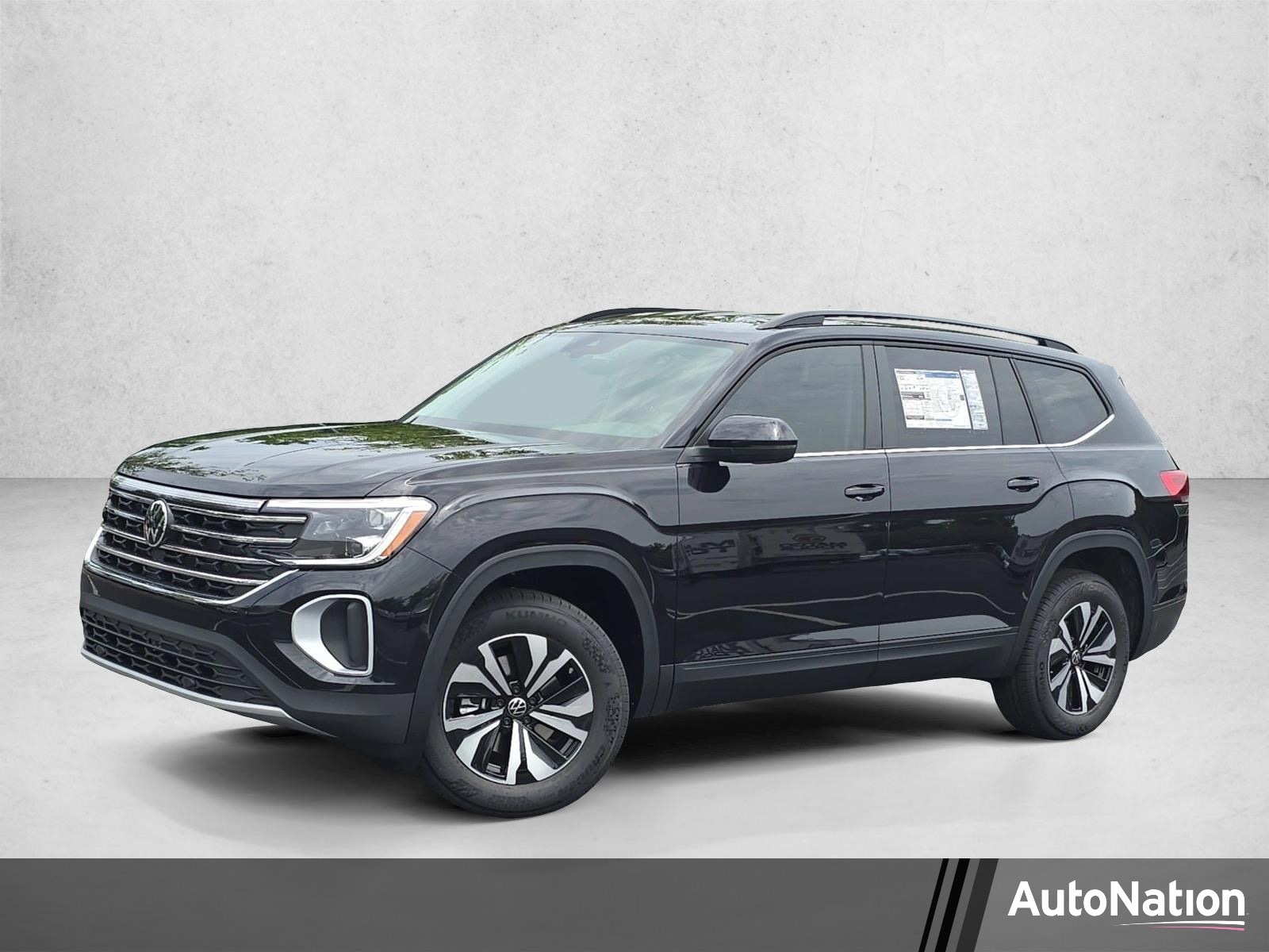 2026 Volkswagen Atlas 2.0T SE's photo
