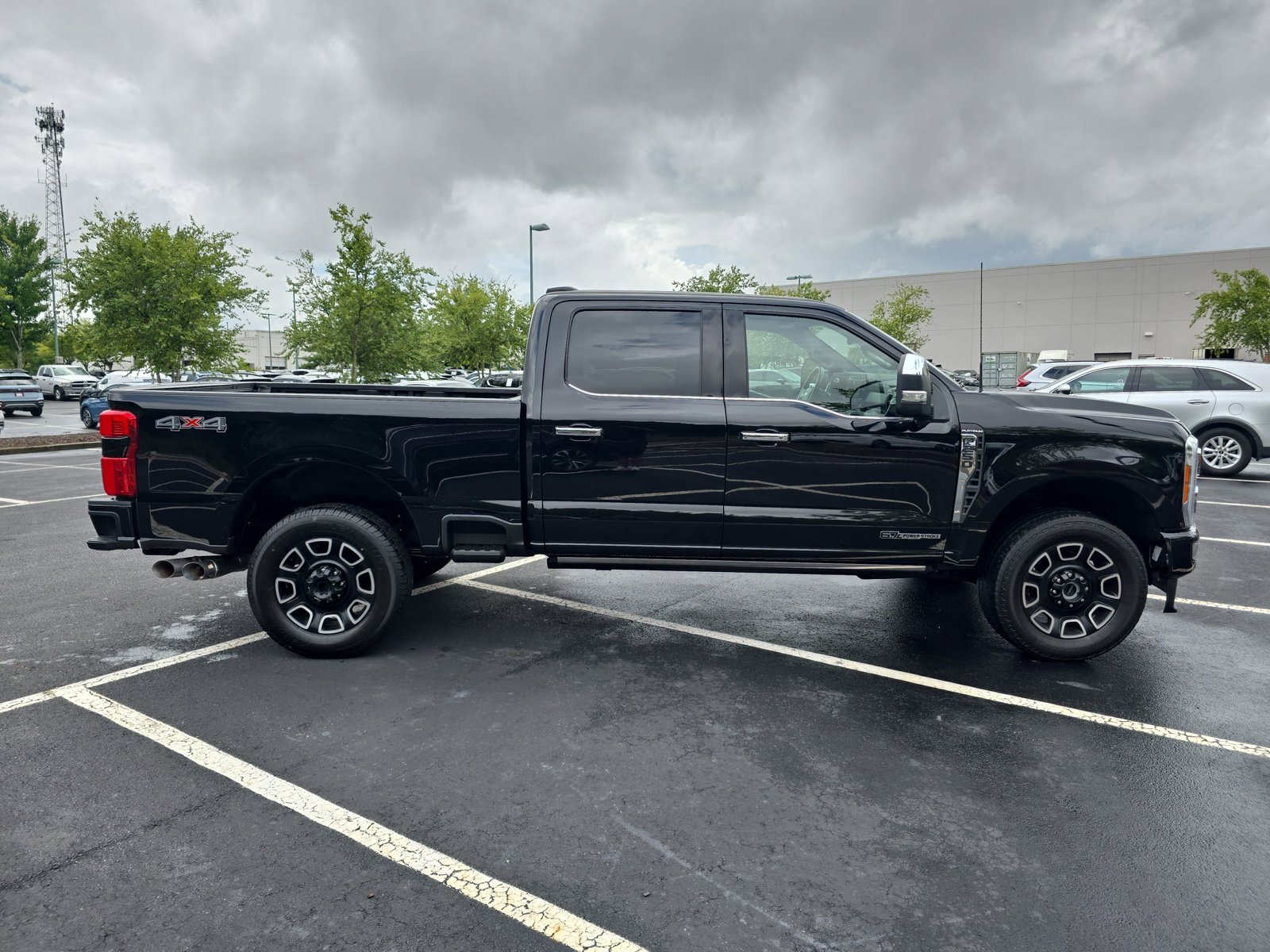 2024 Ford F-250 Platinum photo 4