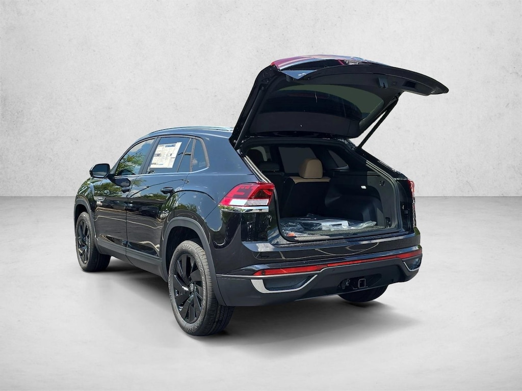 New 2026 Volkswagen Atlas Cross Sport SE w/Technology SUV