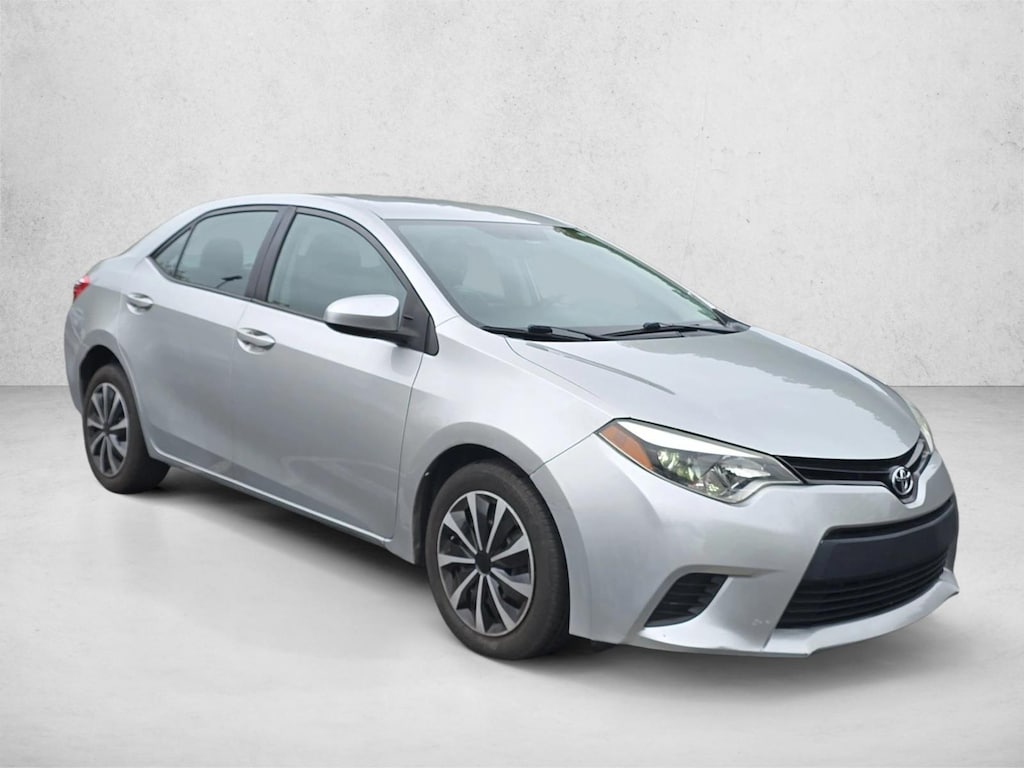 Used 2014 Toyota Corolla LE Sedan