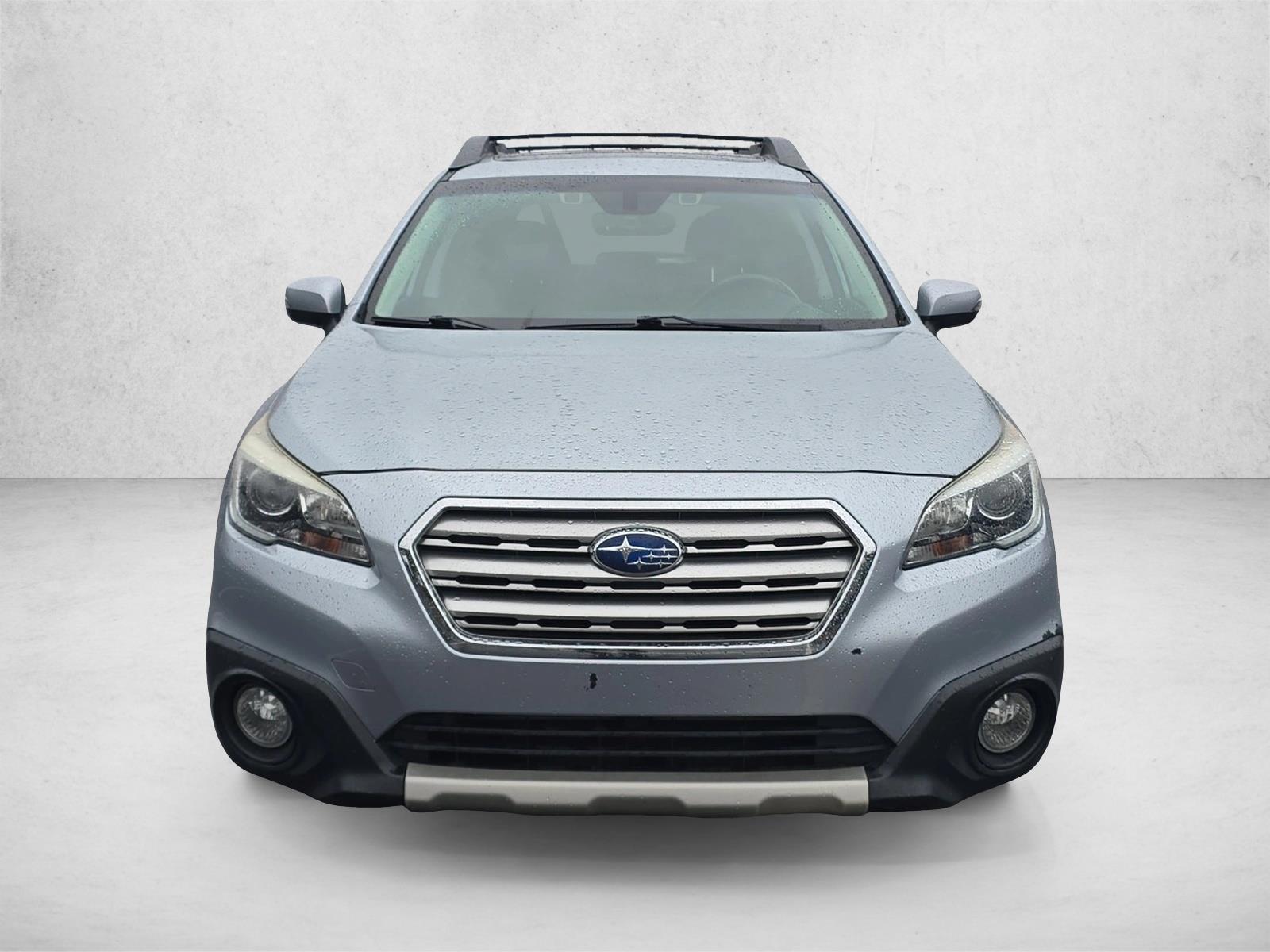 2017 Subaru Outback Limited photo 2