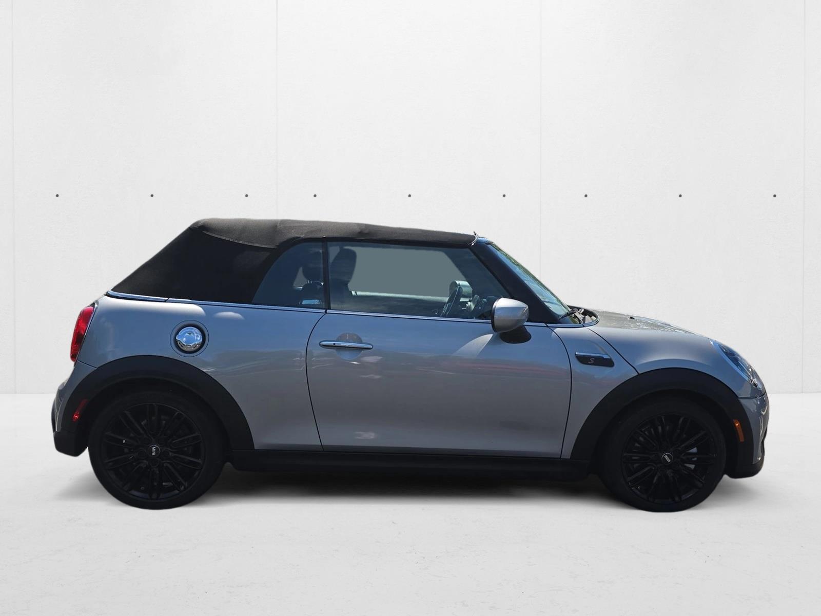 2024 Mini Cooper Convertible S photo 4