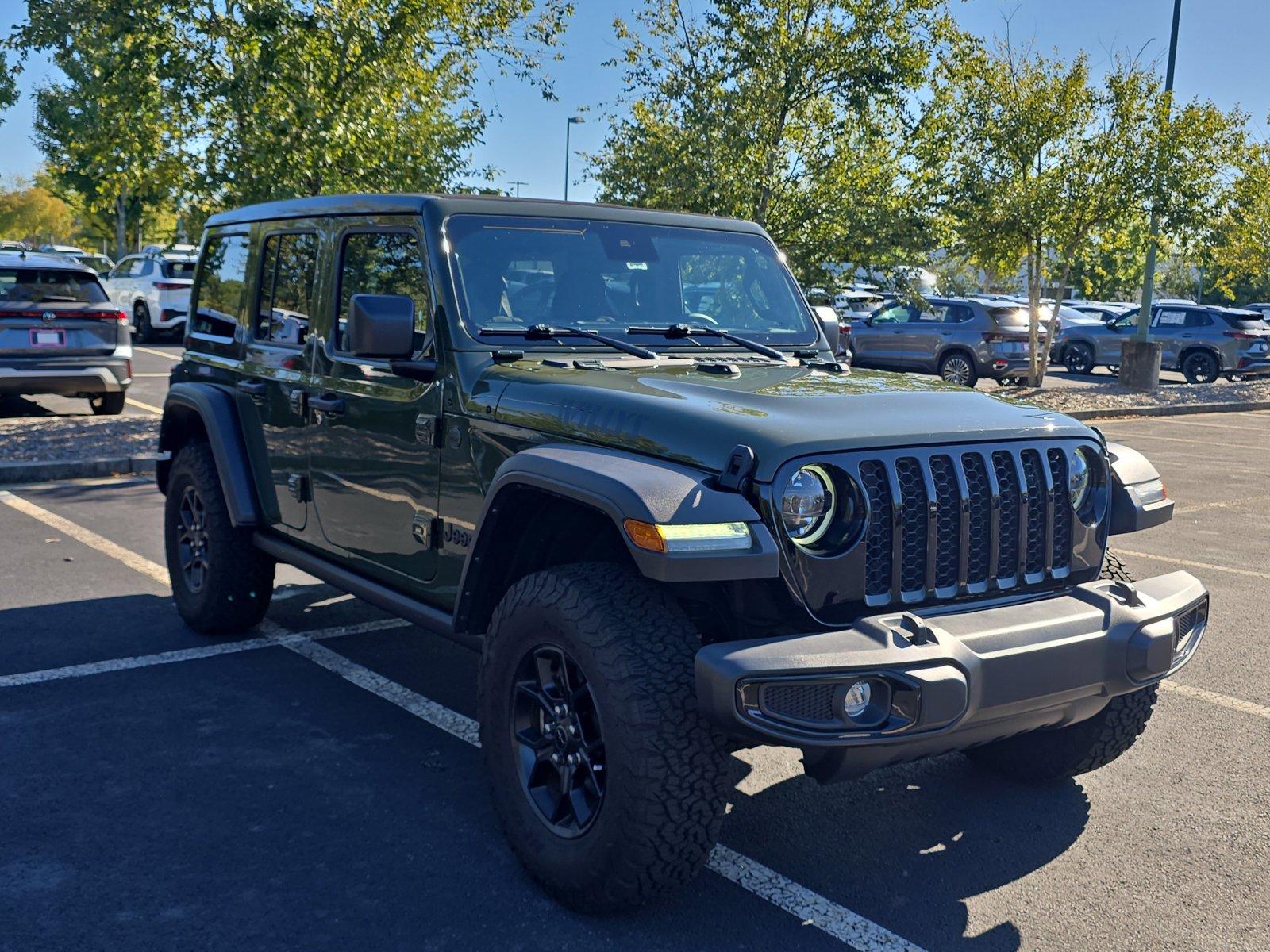 2024 Jeep Wrangler Willys photo 3