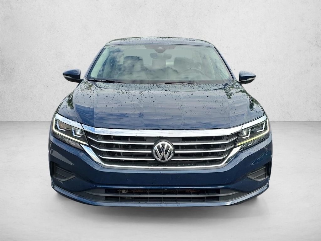 Used 2022 Volkswagen Passat 2.0T SE Sedan