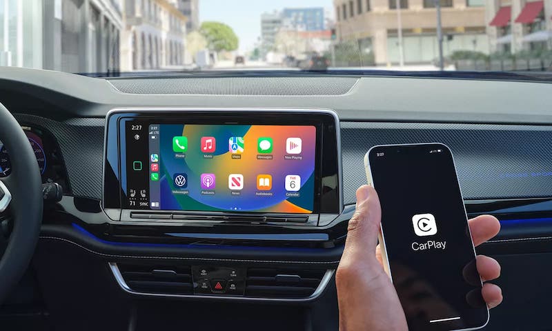 2024 VW Atlas Apple CarPlay