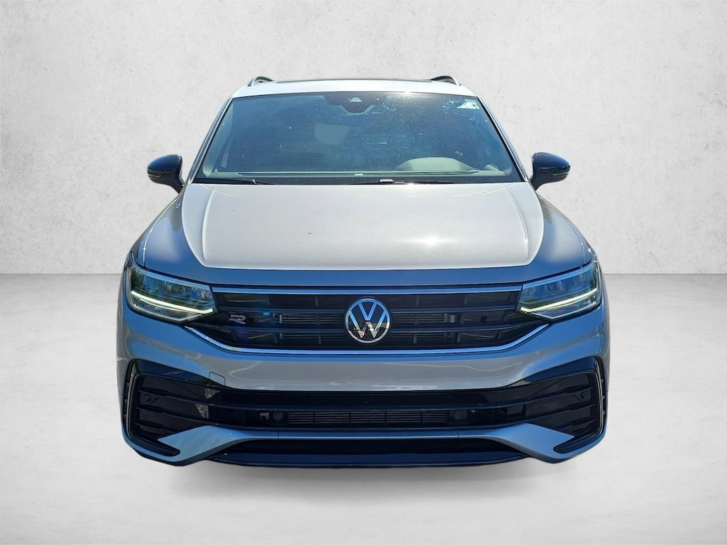 Used 2023 Volkswagen Tiguan SE R-Line Black SUV