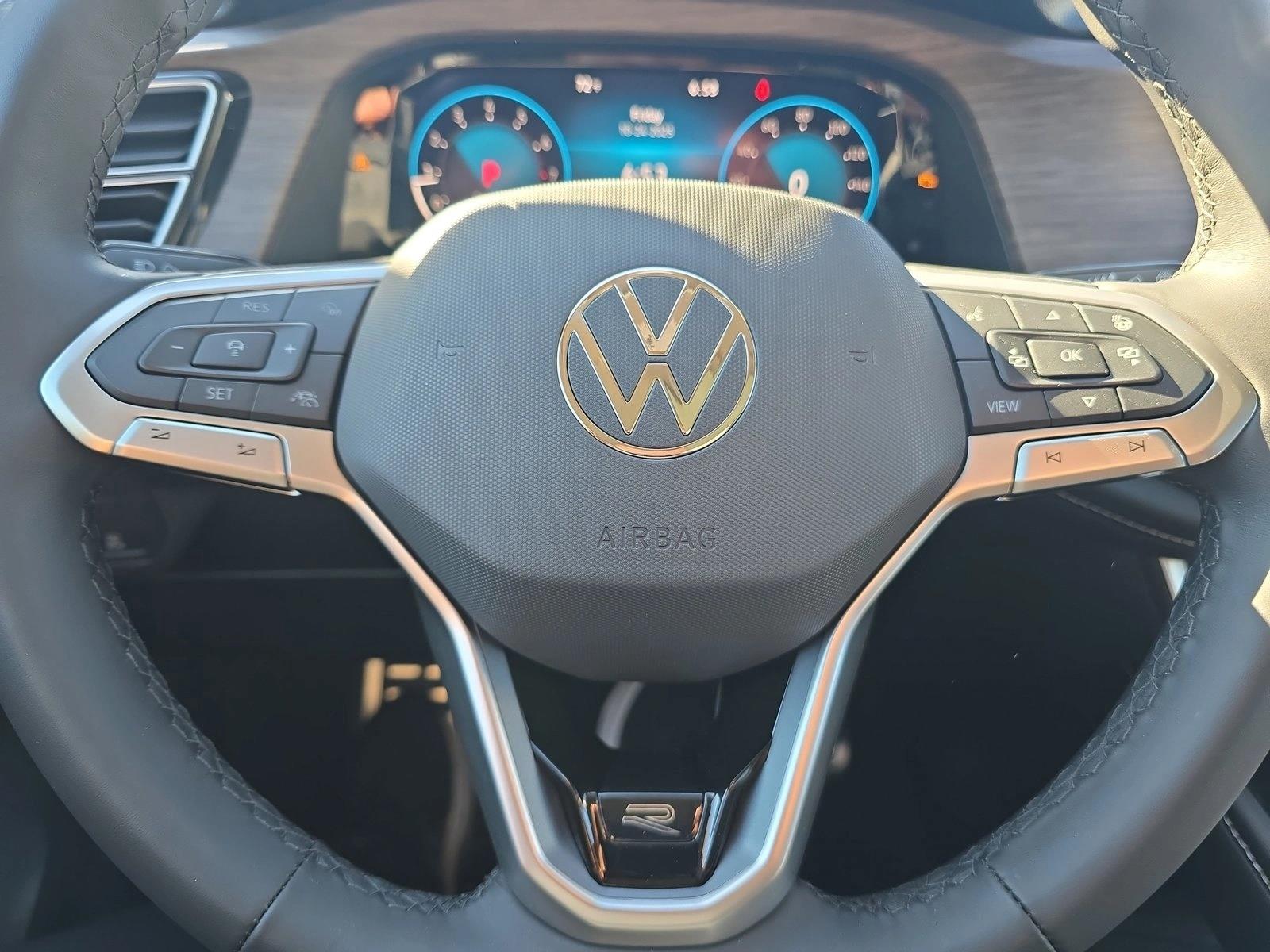 2026 Volkswagen Atlas SEL Premium R-Line - Photo 15