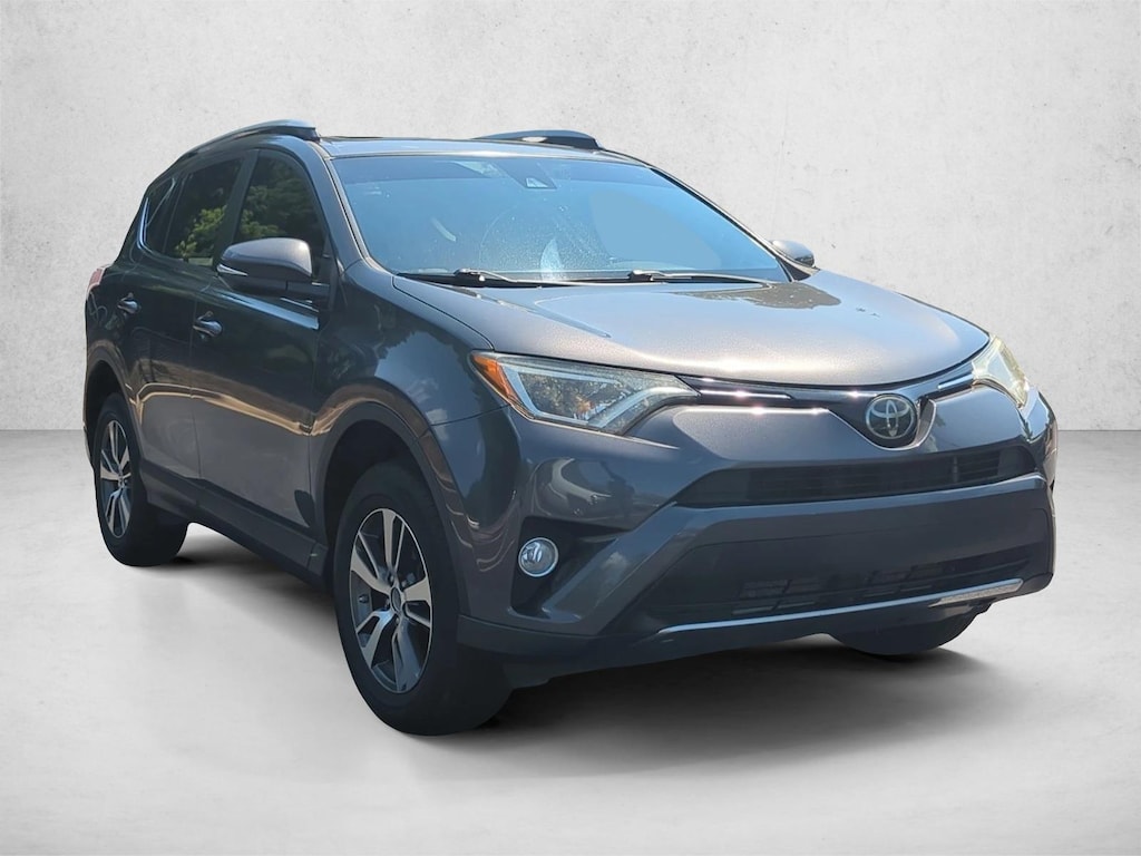 Used 2018 Toyota RAV4 XLE SUV
