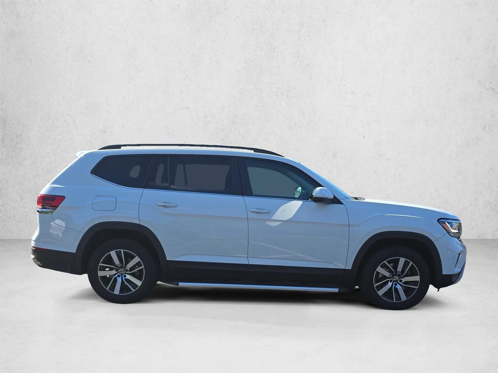 2021 Volkswagen Atlas SE photo 4