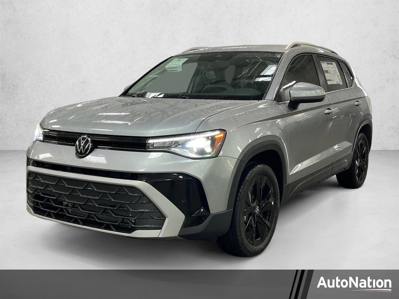 2025 Volkswagen Taos SE SUV