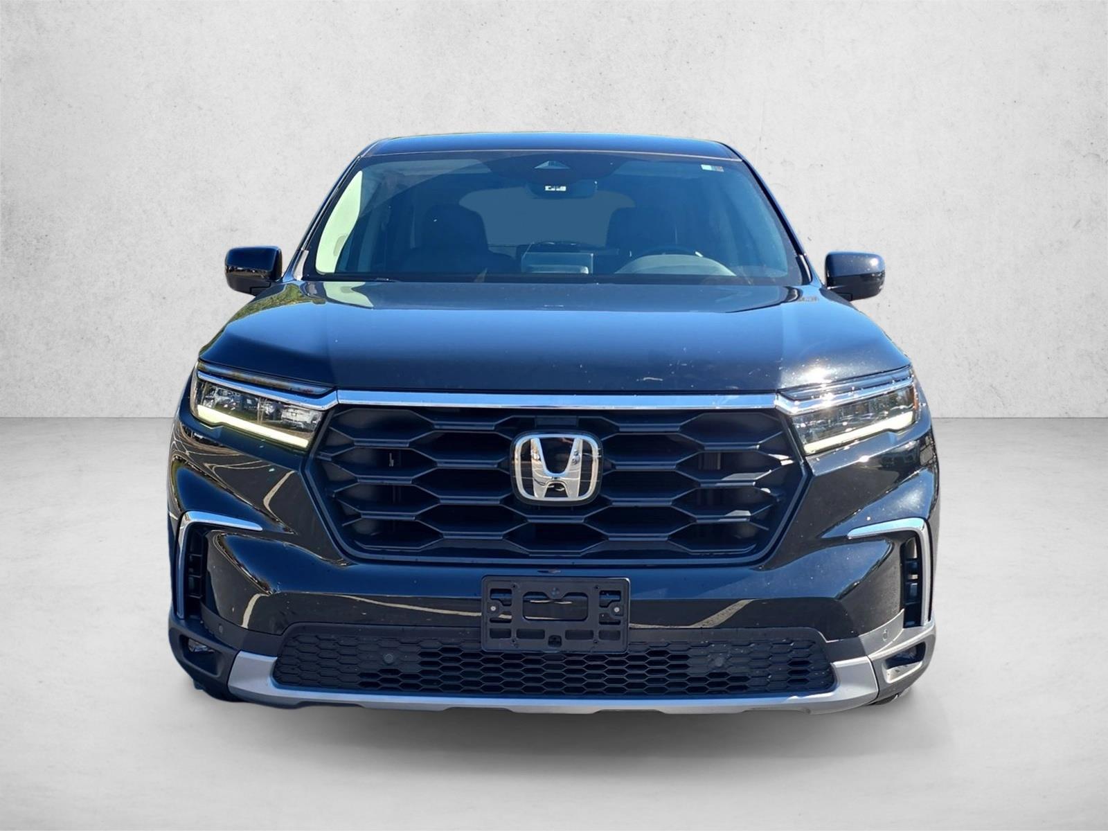 2025 Honda Pilot EX-L photo 2