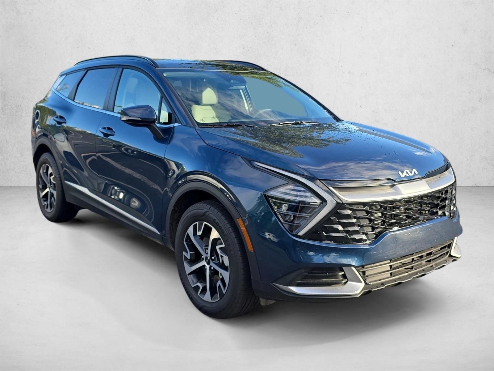 2025 Kia Sportage Hybrid EX photo 3