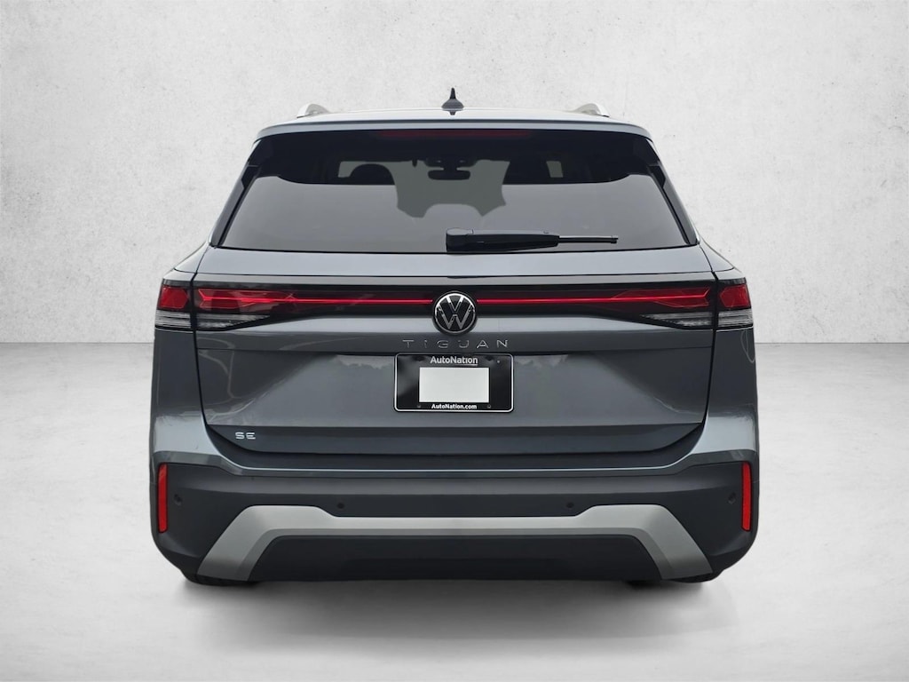 New 2026 Volkswagen Tiguan 2.0T SE SUV