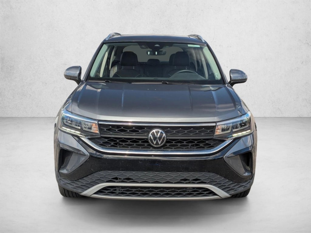 Used 2024 Volkswagen Taos SE SUV