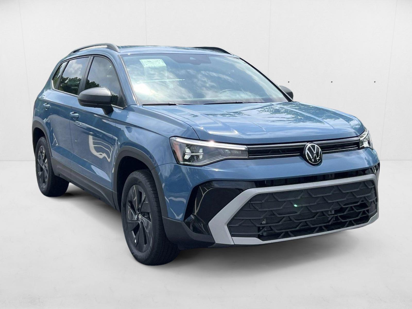 2025 Volkswagen Taos S photo 3