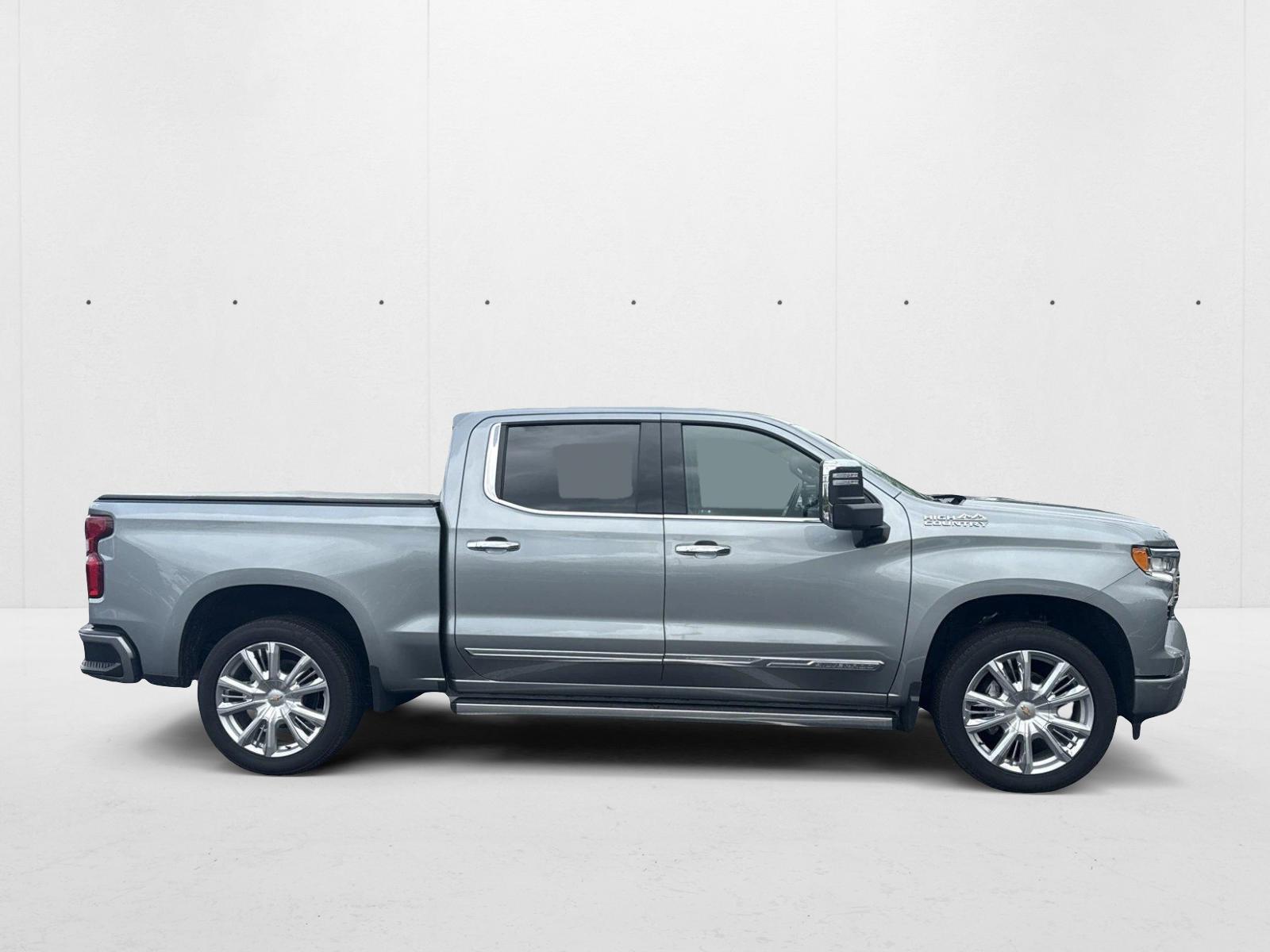 2024 Chevrolet Silverado 1500 High Country photo 4