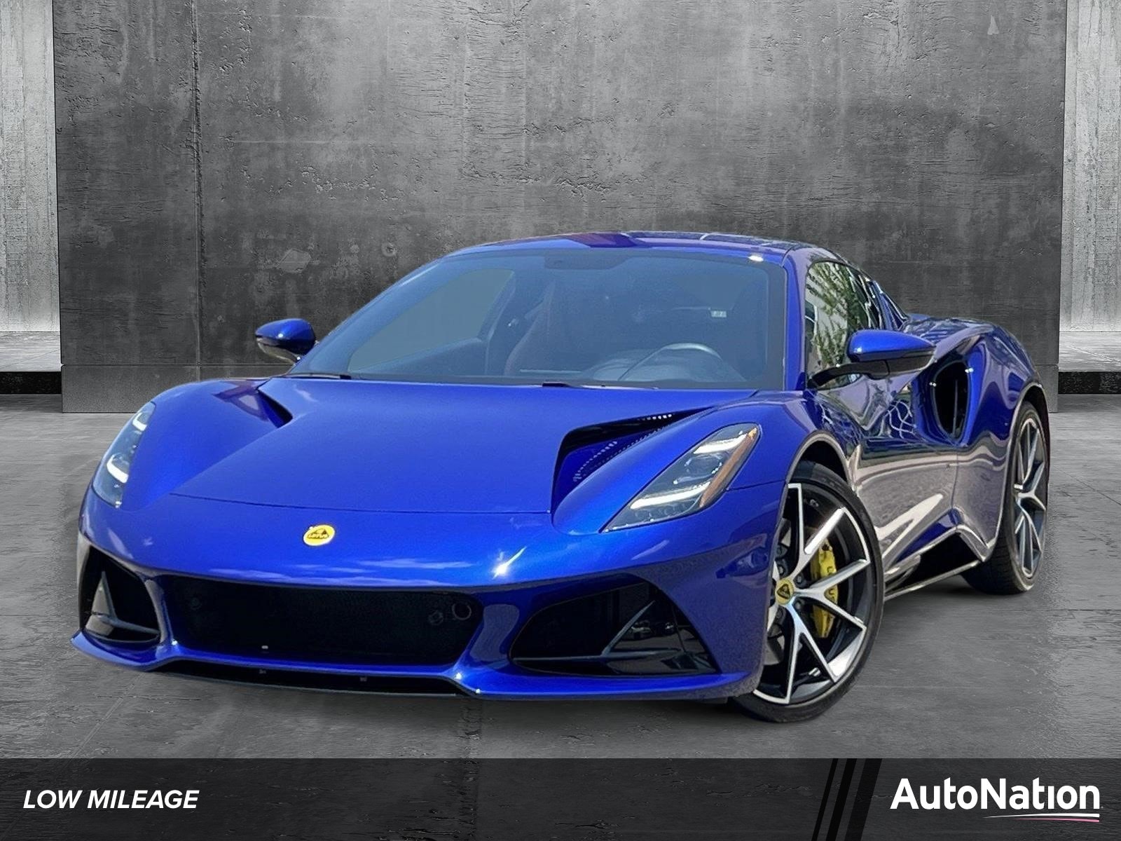 2024 Lotus Emira First Edition's photo