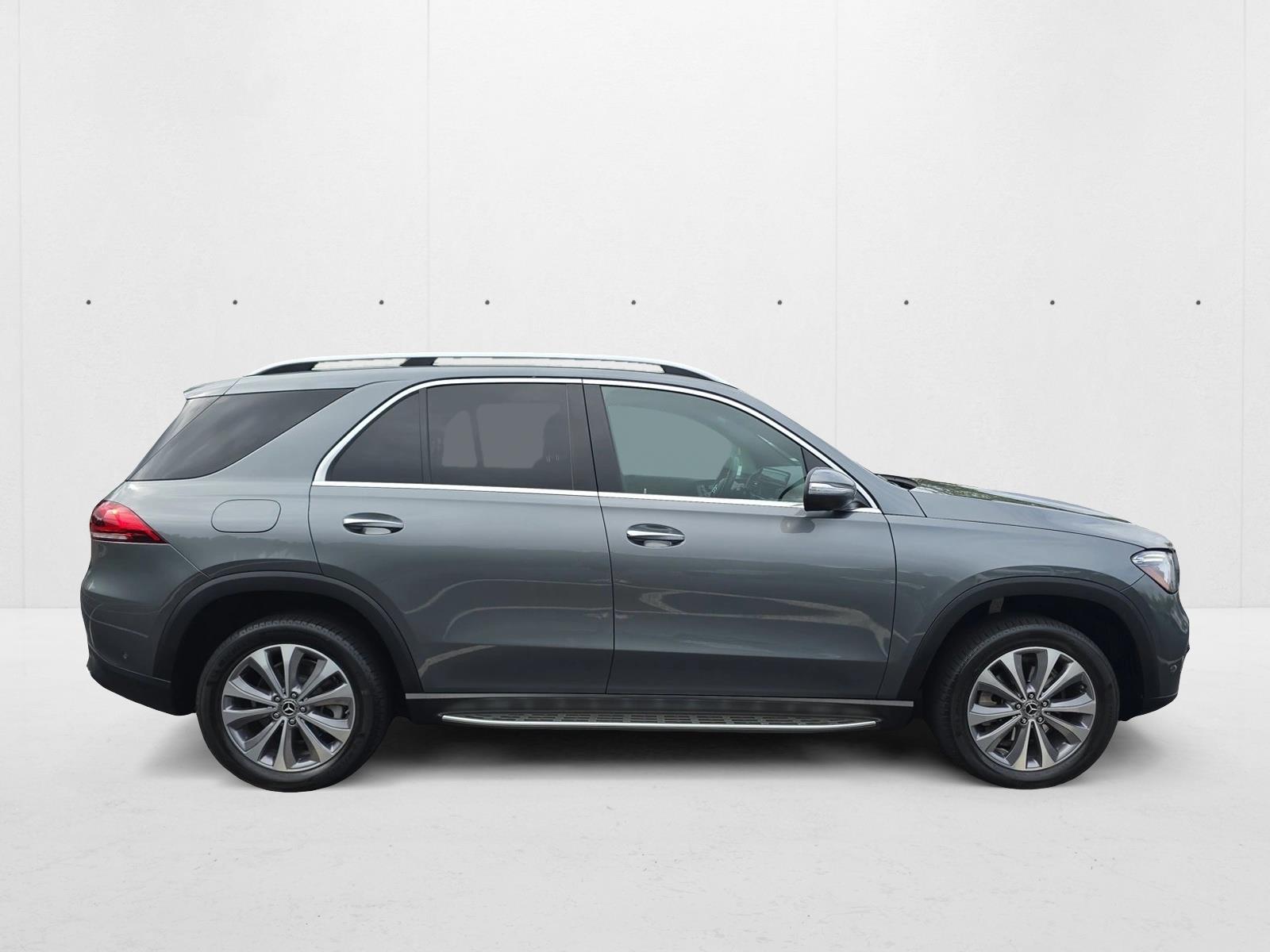 2022 Mercedes Benz GLE 350 4MATIC photo 4