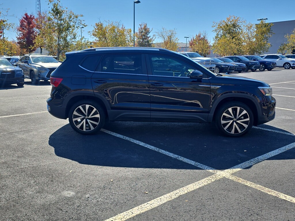 Used 2022 Volkswagen Taos SE SUV