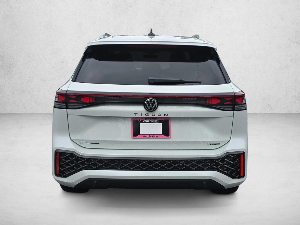 New 2026 Volkswagen Tiguan 2.0T SEL R-Line Turbo SUV